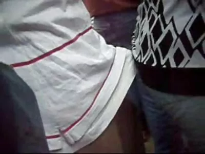 Raven haired latina fucks ចៅហ្វាយរបស់នាងនៅក្នុងការិយាល័យ